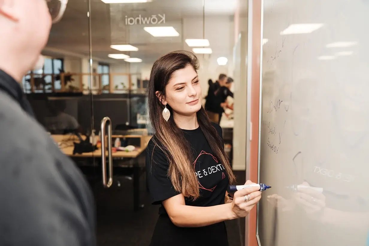 hype-and-dexter-photo-2 office