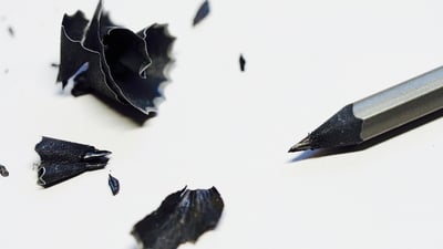 Skærp dit content med den journalistiske fortællesætning