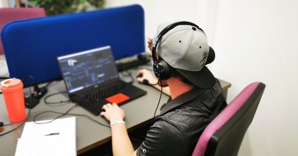 Retainer vs project work: What does your business need to thrive?