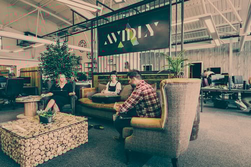 B2B Sales: Erfolgreiches Verkaufen im Business-to-Business-Bereich für nachhaltiges Wachstum