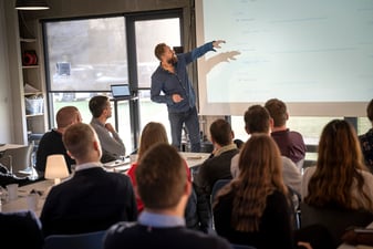 Avidly er Advanced Implementation Certified blandt 13 partnere!