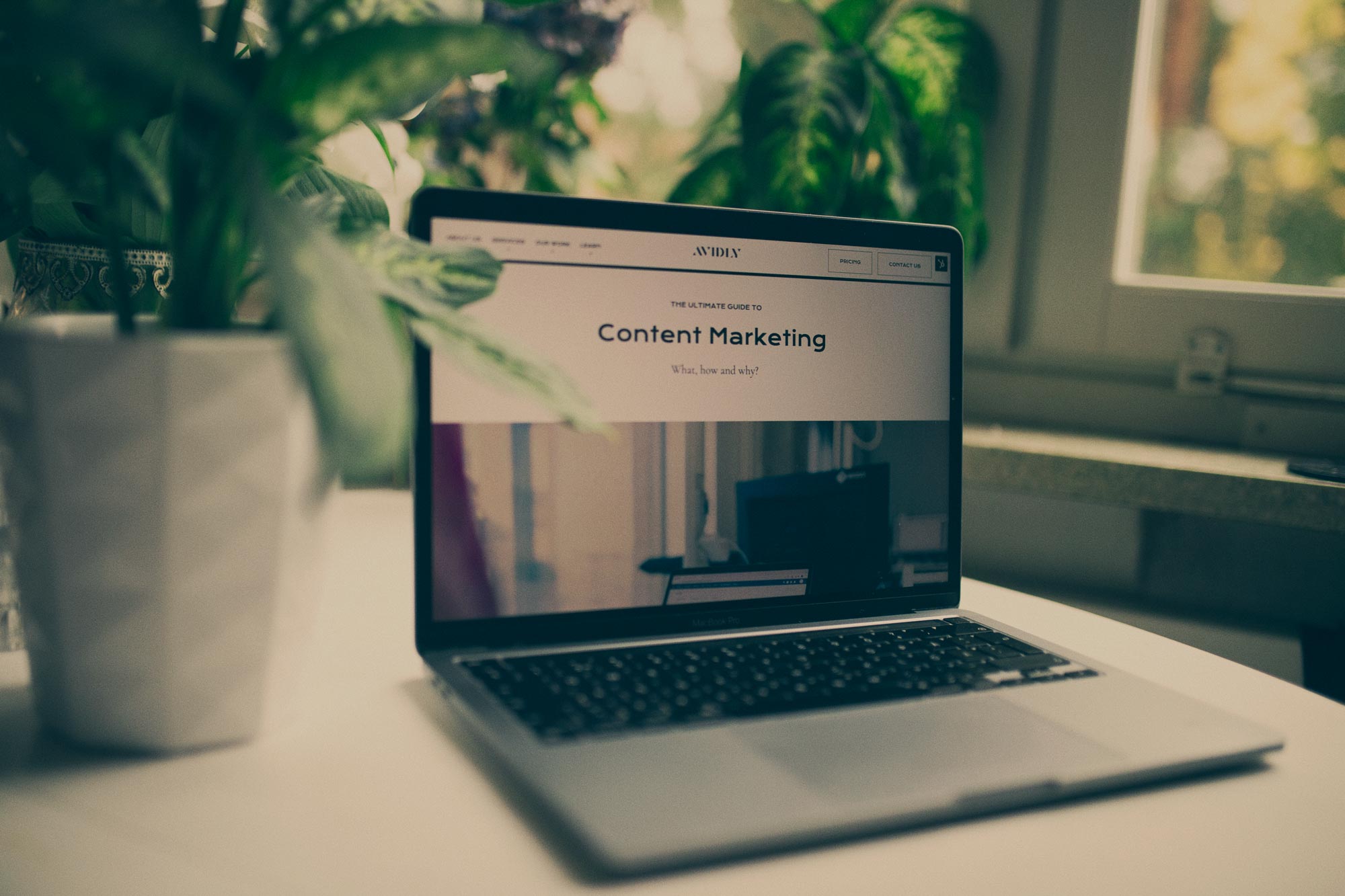 Content-marketing-laptop1